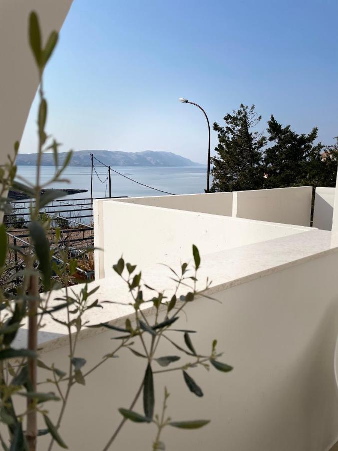 Apartment Vila ** Stinica Exterior photo